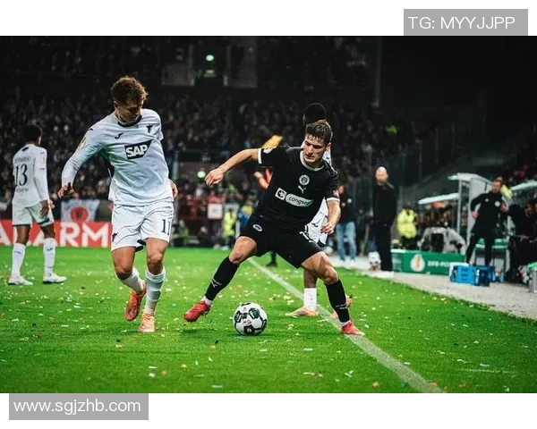 拜仁巴萨争夺霍村前锋阿斯拉尼转会费上限2500万欧元